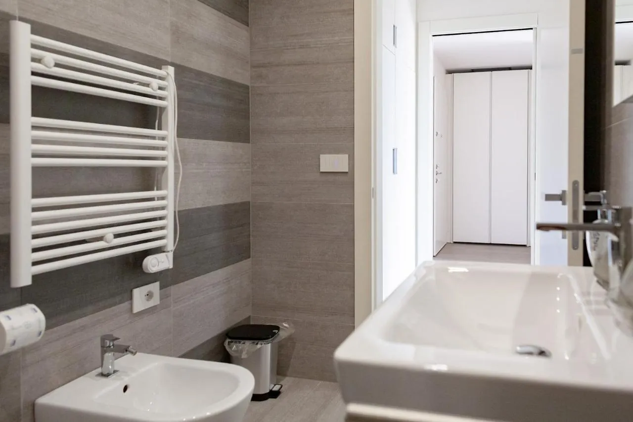 Bnbutler - Flavio Gioia, 5 - Appartamento Con Vista, Citylife Милан